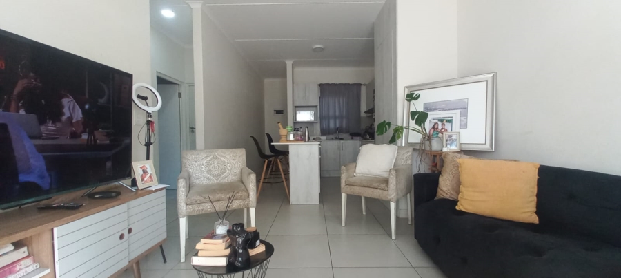 To Let 2 Bedroom Property for Rent in Wetton Western Cape